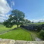 Lane House